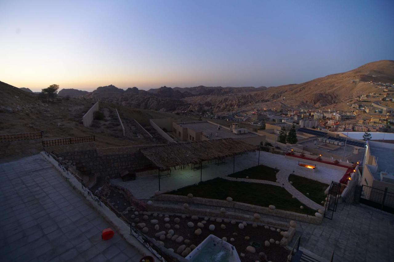 Infinity Lodge Wadi Musa Exterior photo